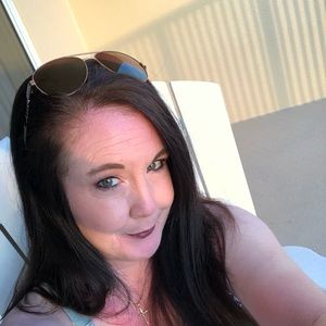 Meet your Posher, Sonya